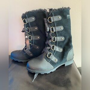 SOREL WOMEN’S EMELIE LACE MID WINTER WATERPROOF FAUX FUR BLOCK HEEL BOOTS BLACK